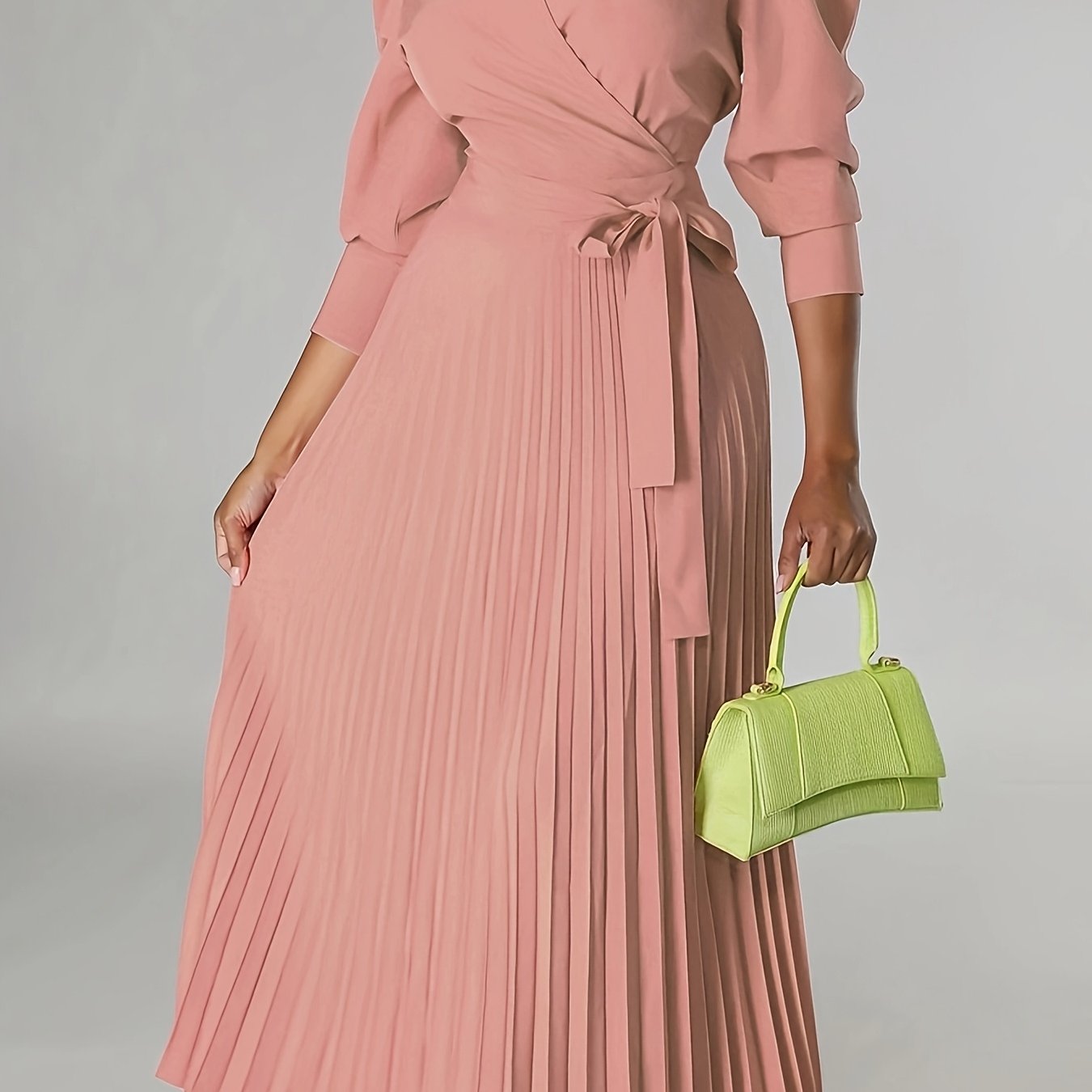 Ginna - Vestido plisado liso con cuello en V