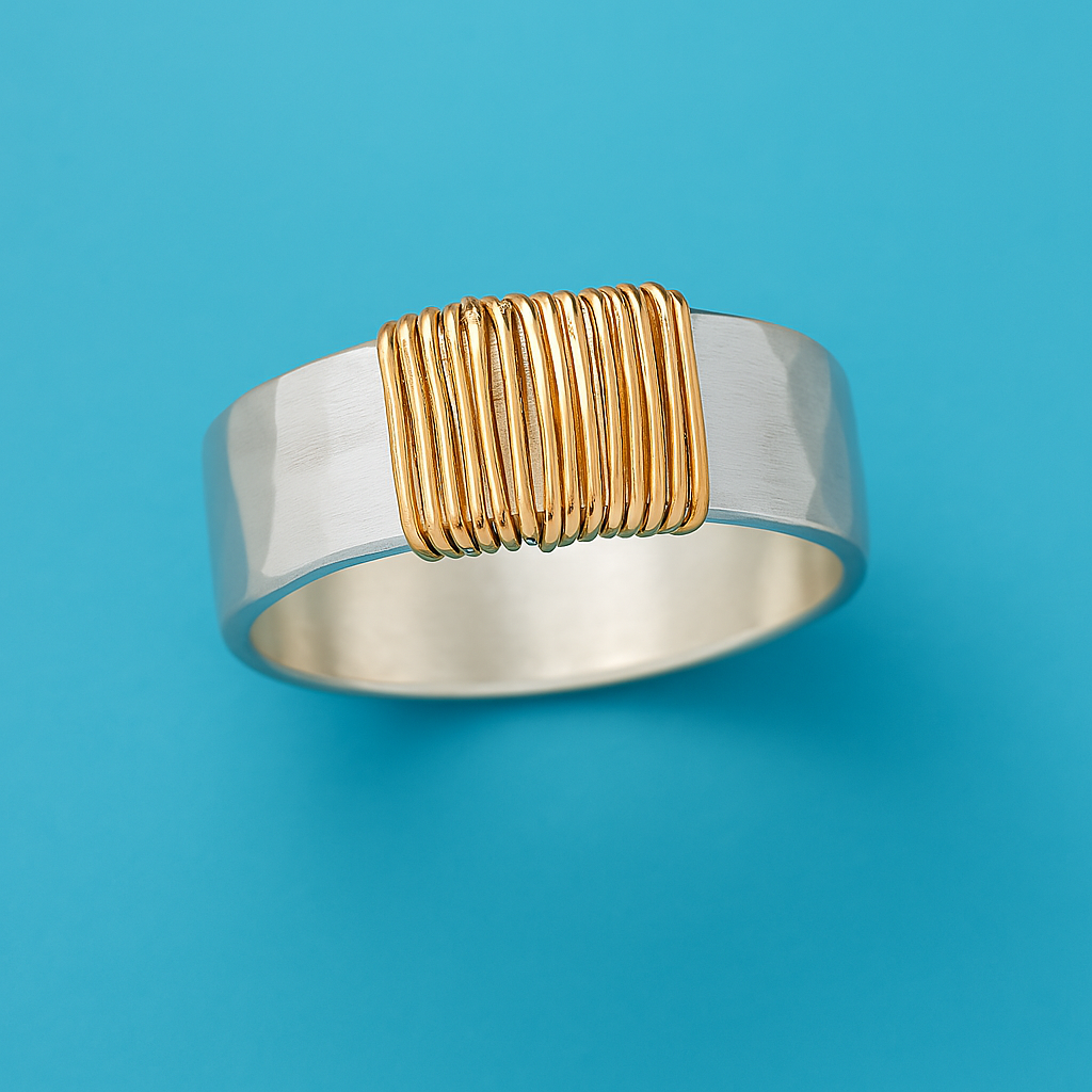 Anillo de Plata de Hilos Dorados Vintage