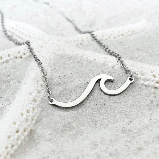 Collar de ola marina plateada