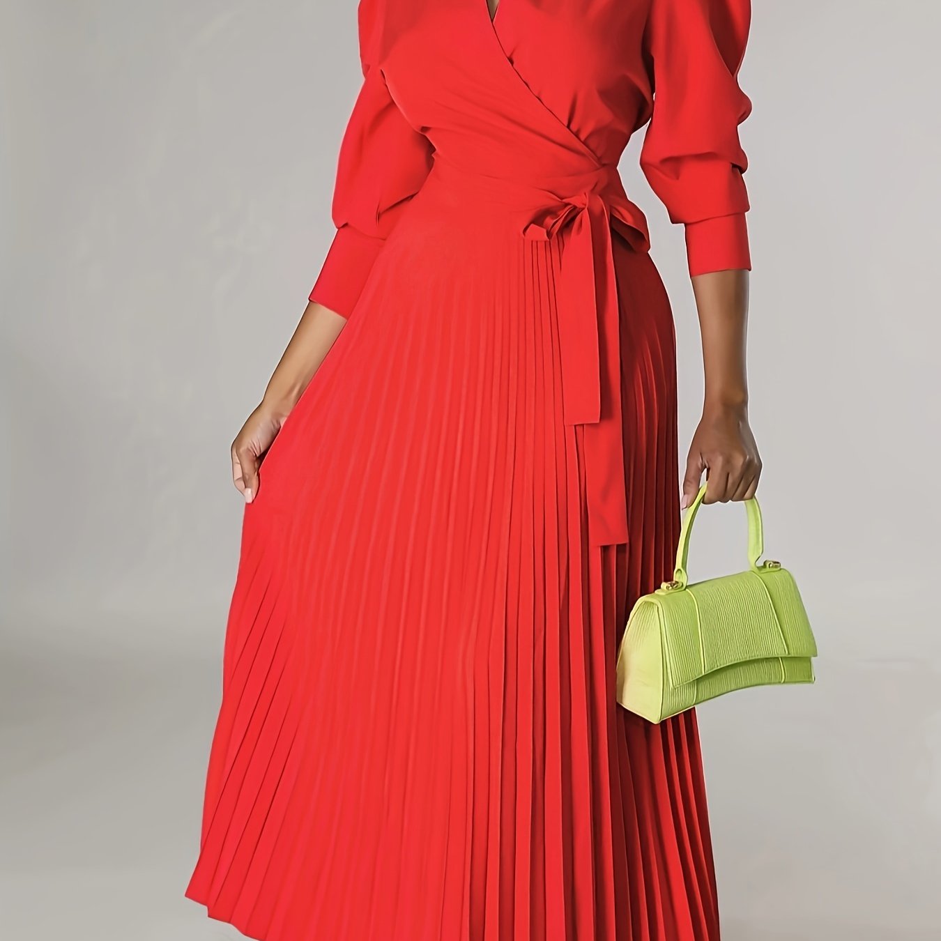 Ginna - Vestido plisado liso con cuello en V