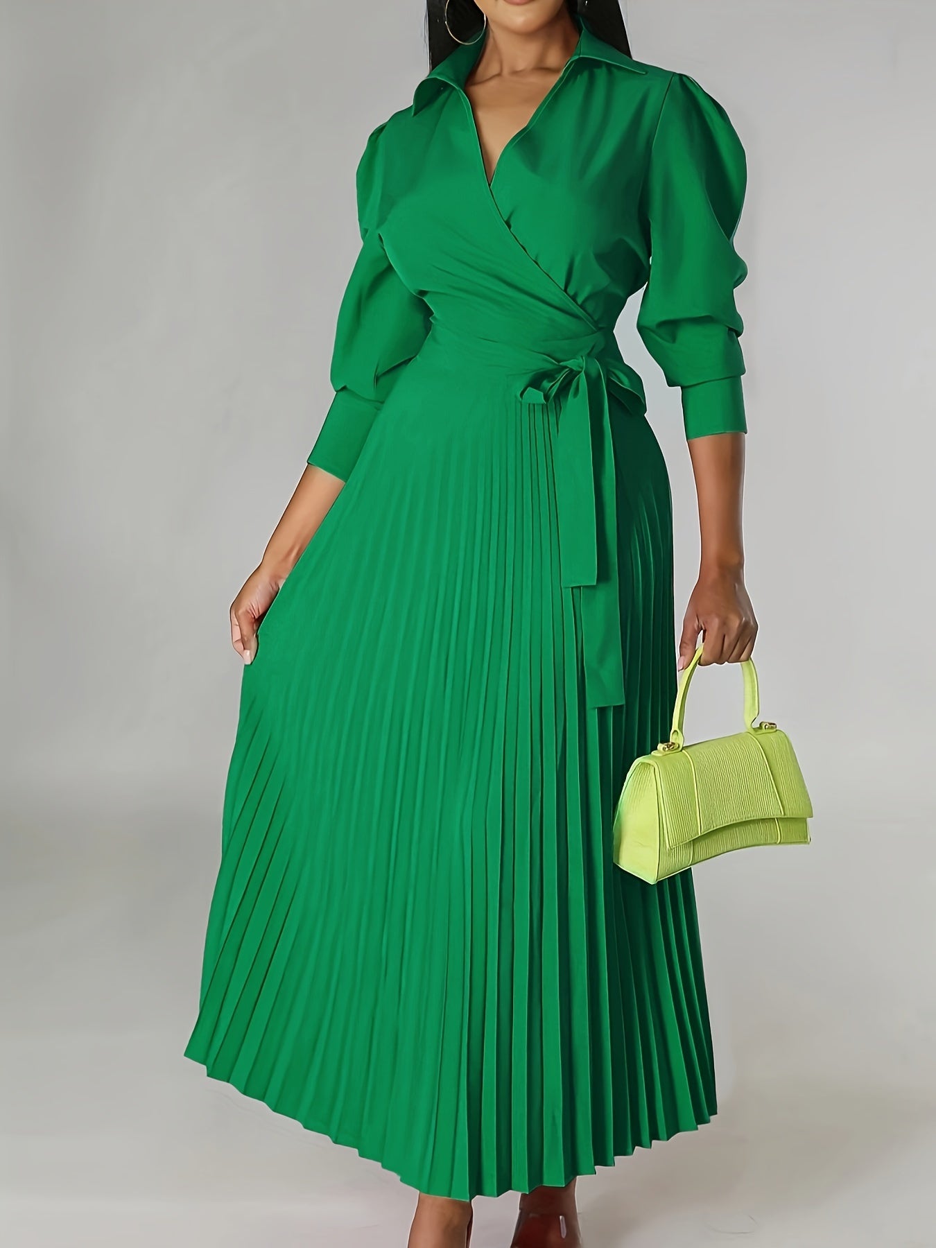 Ginna - Vestido plisado liso con cuello en V