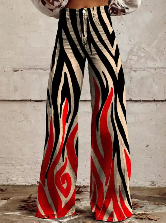 Whitney™ | Jeans acampanados con estampado tribal