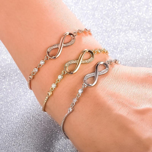 Pulsera ajustable de infinito en plata