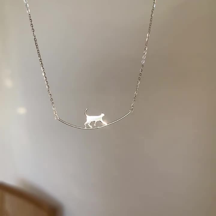 Collar de gato escalador en plata