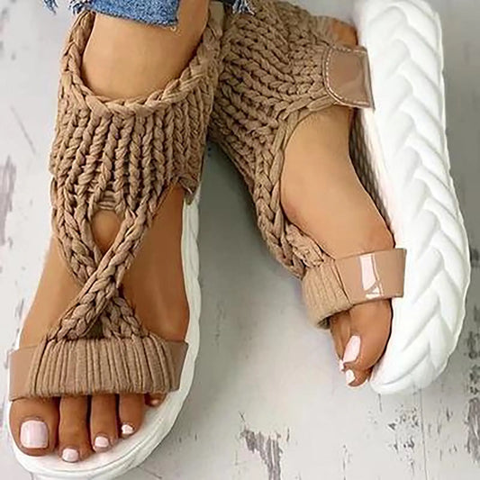 Jordyn - Sandalias de Cuña con Arco