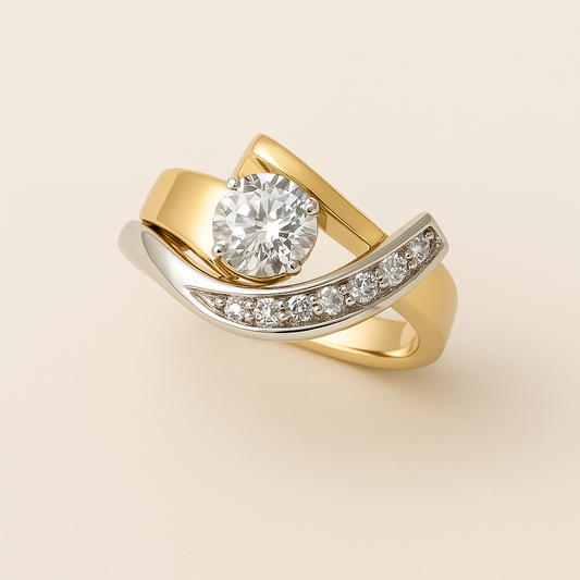 Anillo Vintage Irregular de Zirconia en Oro y Plata