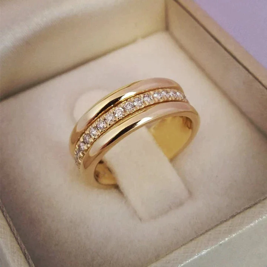 Tayla™ - Anillo de estilo refinado